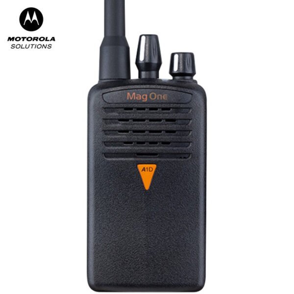 Motorola A1D digital walkie-talkie - Image 3