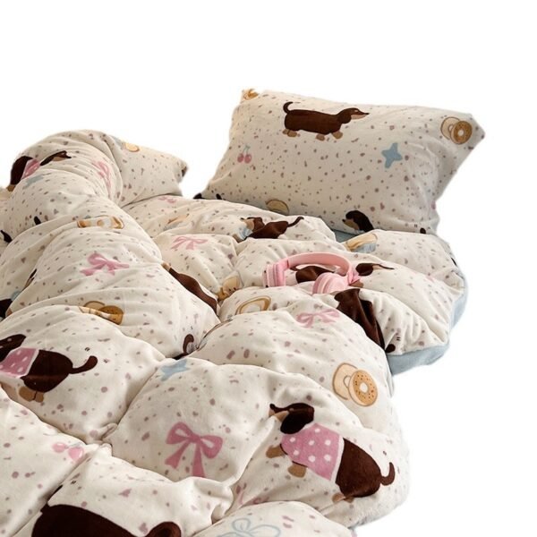 Winter Thick Milk Velvet 4-piece Cute Cartoon Duvet Cover Student Dormitory Bed Sheet Warm Double sided Velvet 3-piece Set - Image 5