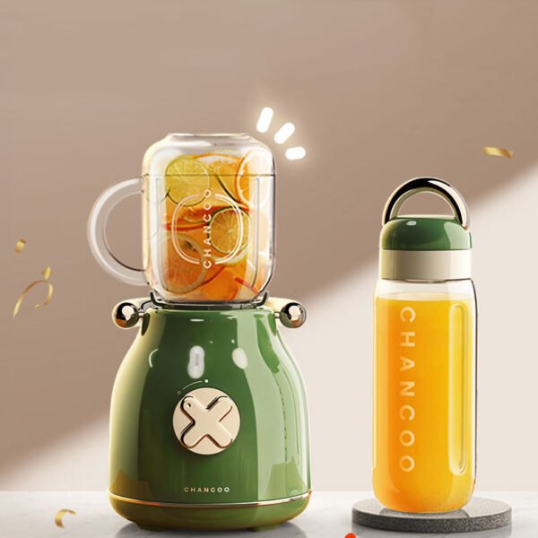 Juicer for household use, small and portable multifunctional fruit fryer, retro design