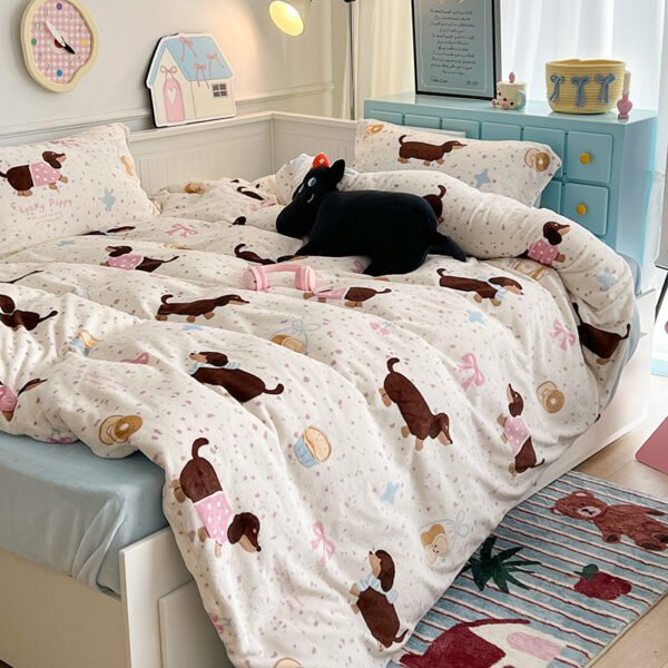 Winter Thick Milk Velvet 4-piece Cute Cartoon Duvet Cover Student Dormitory Bed Sheet Warm Double sided Velvet 3-piece Set - Image 3