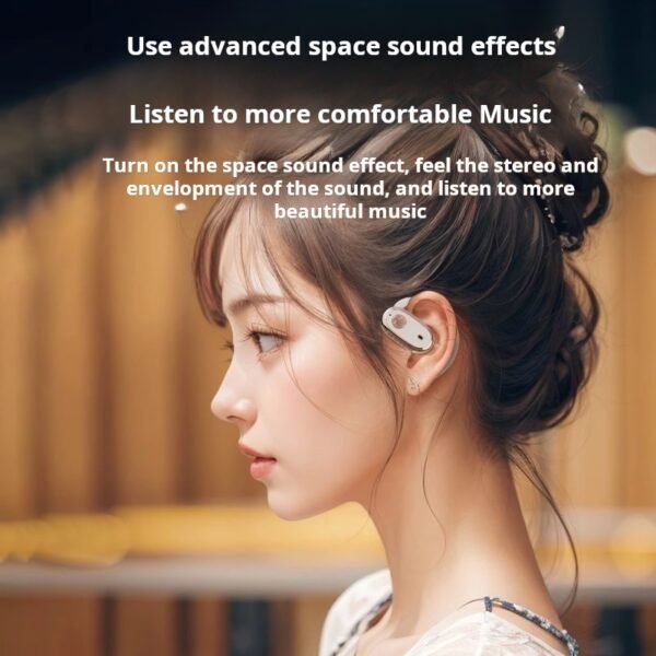 The Berlin Voice over-ear wireless Bluetooth headphones offer noise-cancelling in a new environment, rotate and have an ultra-long battery life - Image 2