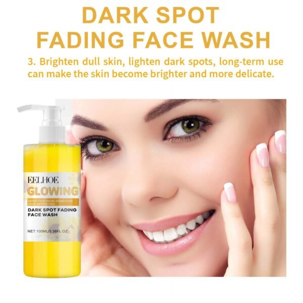 EELHOE Turmeric Radiance Cleanser. Deeply cleanses the face and removes makeup, leaving the skin refreshed and non-tightening. Turmeric Cleanser - Image 3